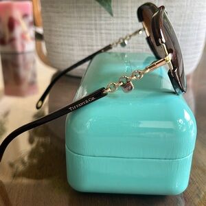 Tiffany & Co. sunglasses, TF 4067 8117/3B58016 135 2N